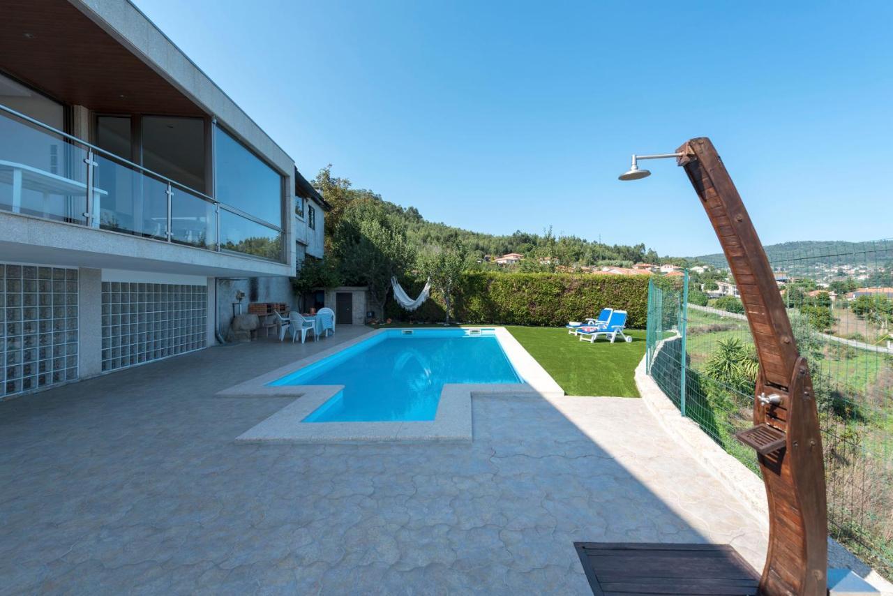 Lovelystay - Casa Guimas Penafiel Exterior photo